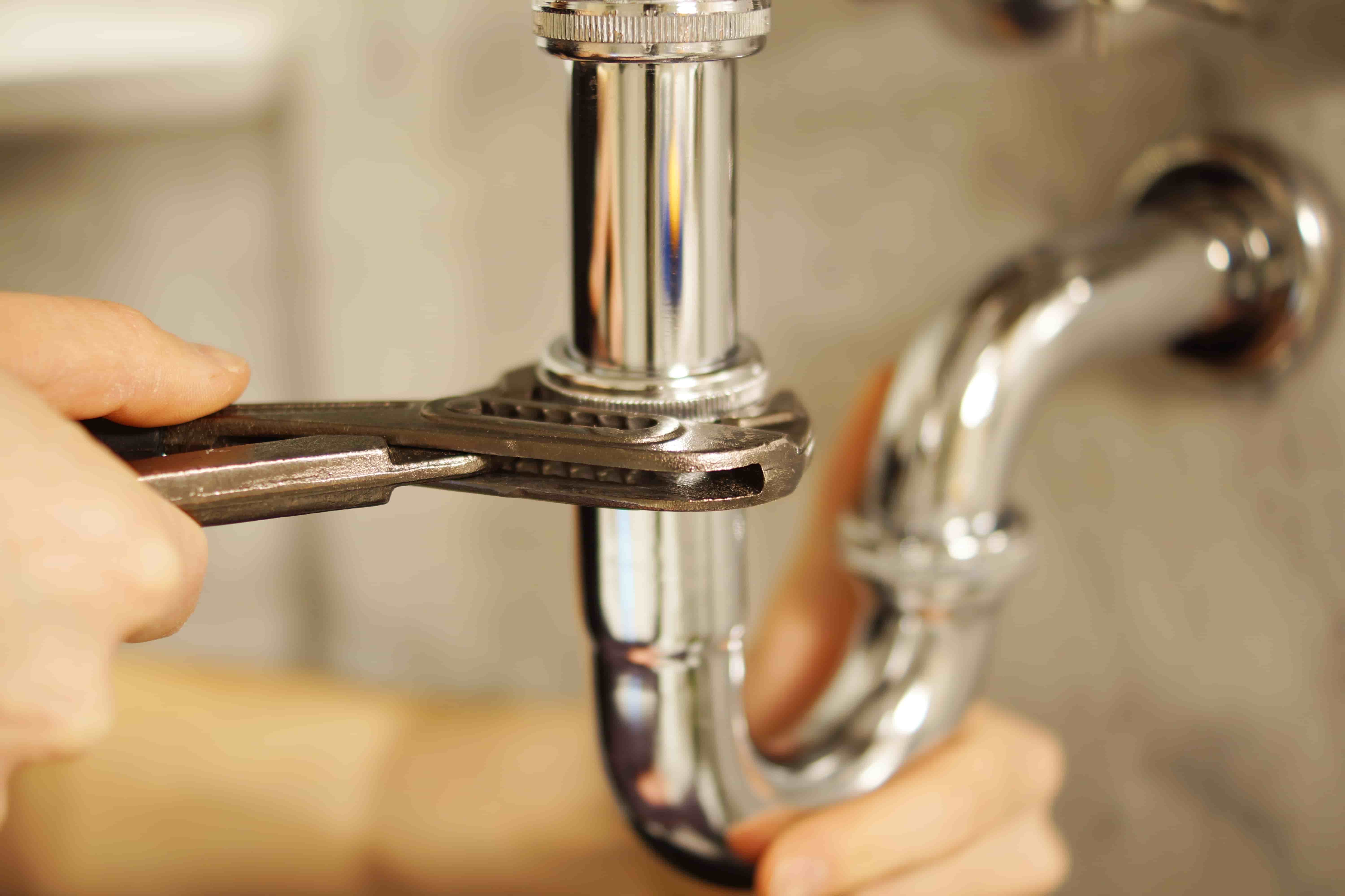 Professional plumbing repair